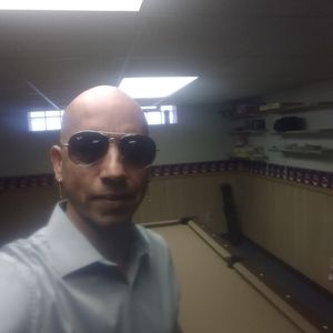 Meet your Posher, Vazquez